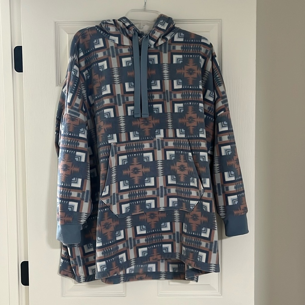 Eddie Bauer fleece oversized sweatshirt - quest blanket hoodie